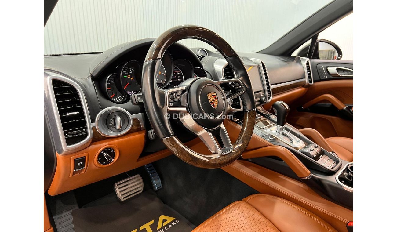 Porsche Cayenne 2017 Porsche Cayenne Platinum S, Warranty, Full Service History, Full Options, GCC