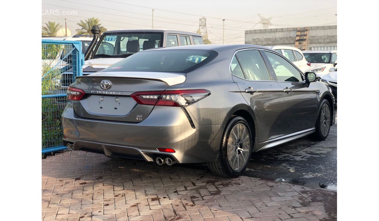 Toyota Camry SE+