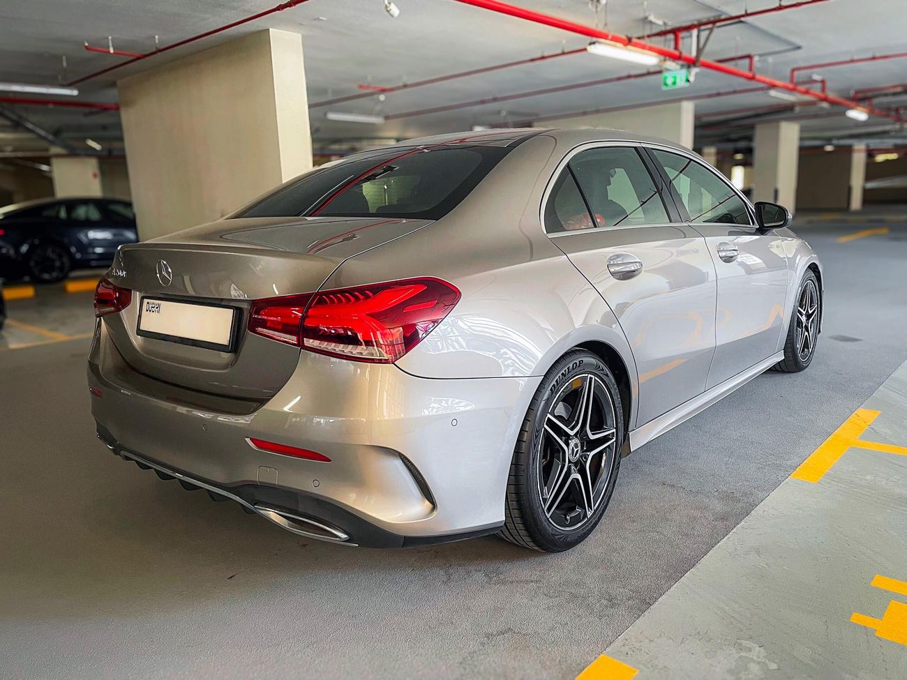 مرسيدس بنز A 200 AMG