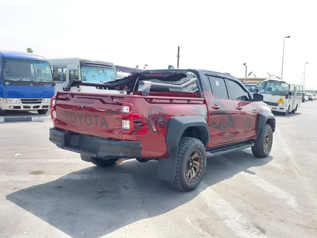 Toyota Hilux  TOYOTA HILUX PICK UP RHD 2022 MODEL 2.8 L DIESEL AUTOMATIC(PM81032)