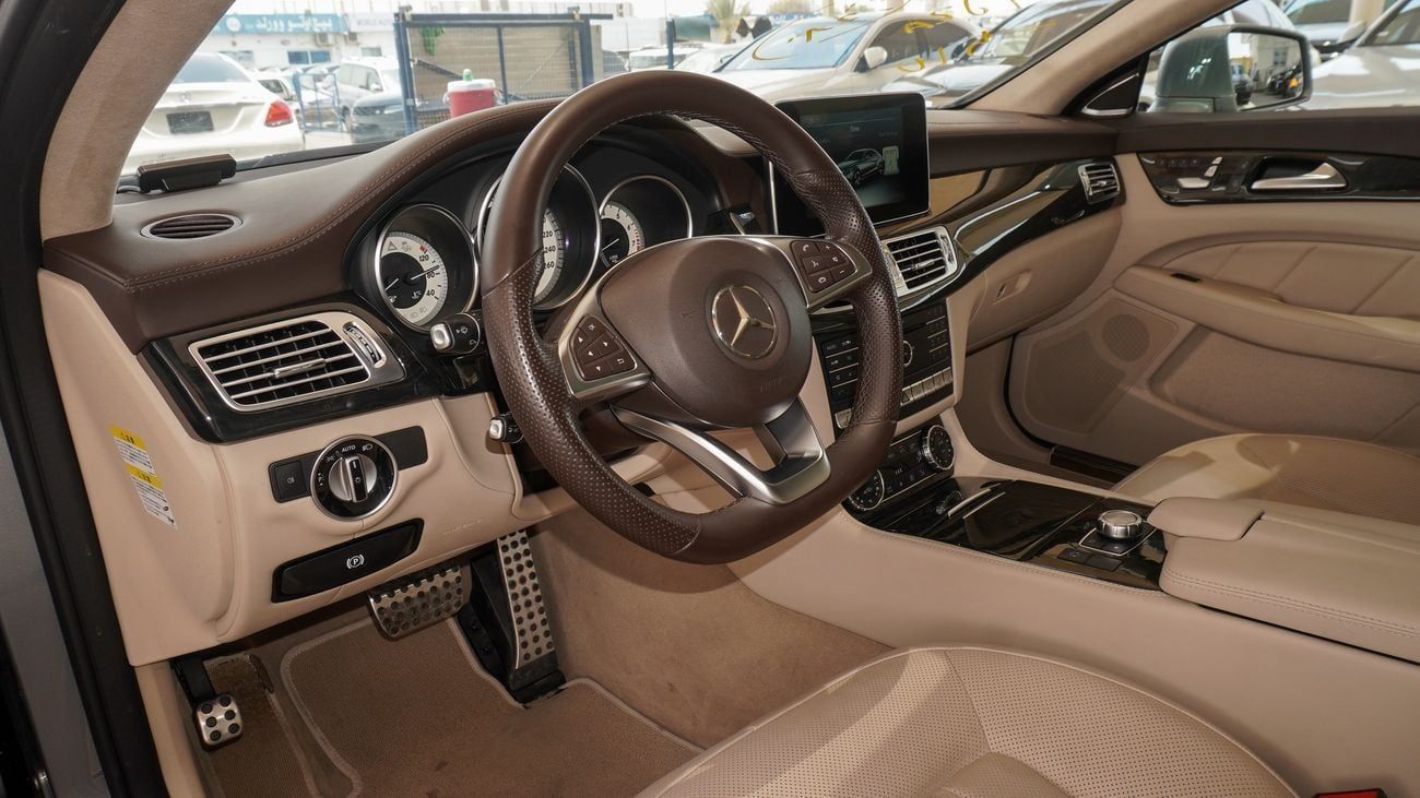 مرسيدس بنز CLS 550