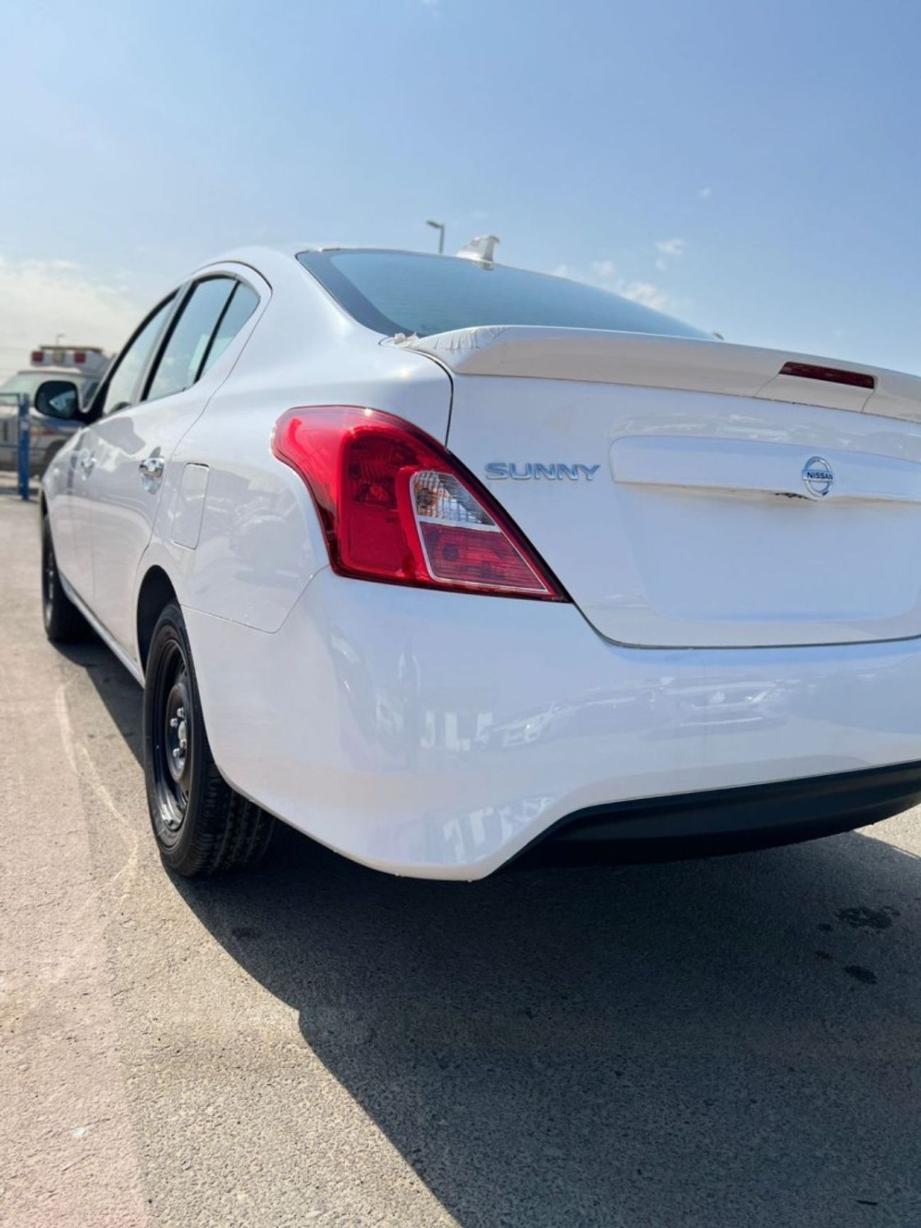 Nissan Sunny Nissan Sunny Basic 1.5 CC