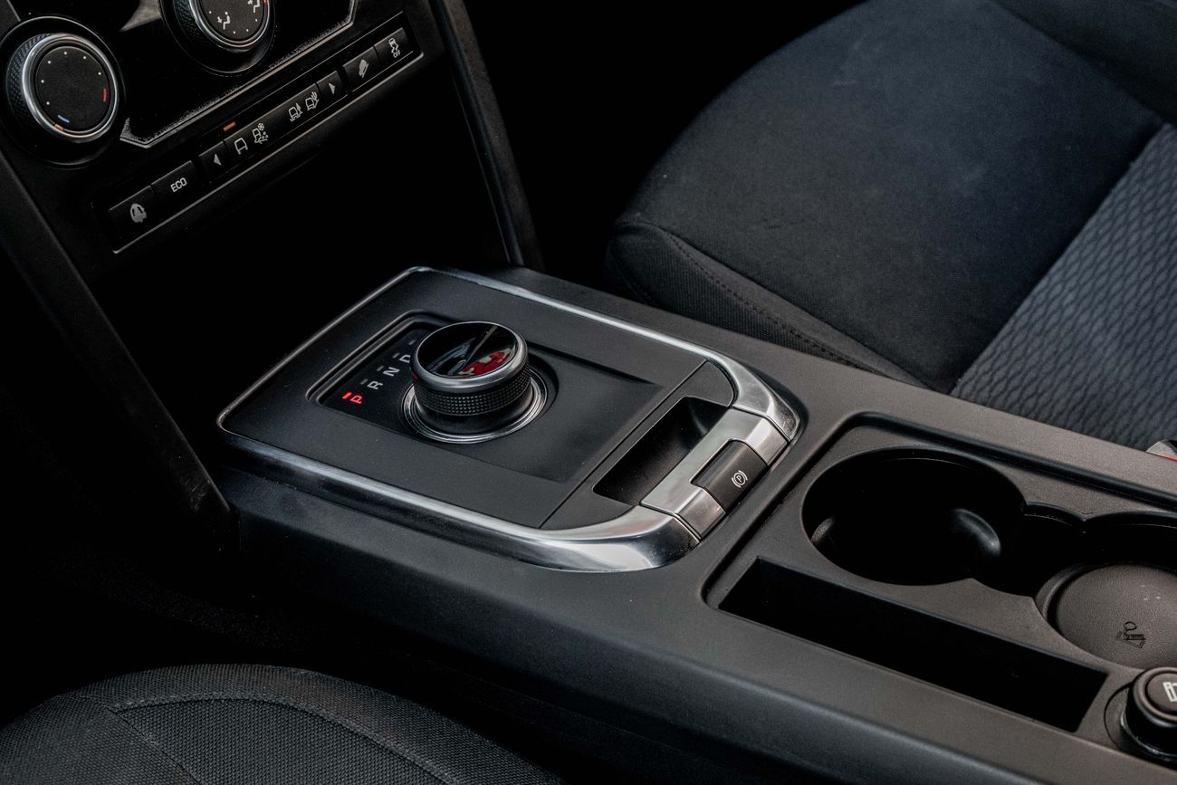 لاند روفر دسكفري سبورت Discovery Sport | 1,371 P.M | 0% Downpayment | Land Rover History | Warranty