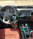 Toyota Hilux SR5 Toyota Hilux SR5 D.C 2.7L Petrol A/T 4*4 GCC White Color 2026 Model