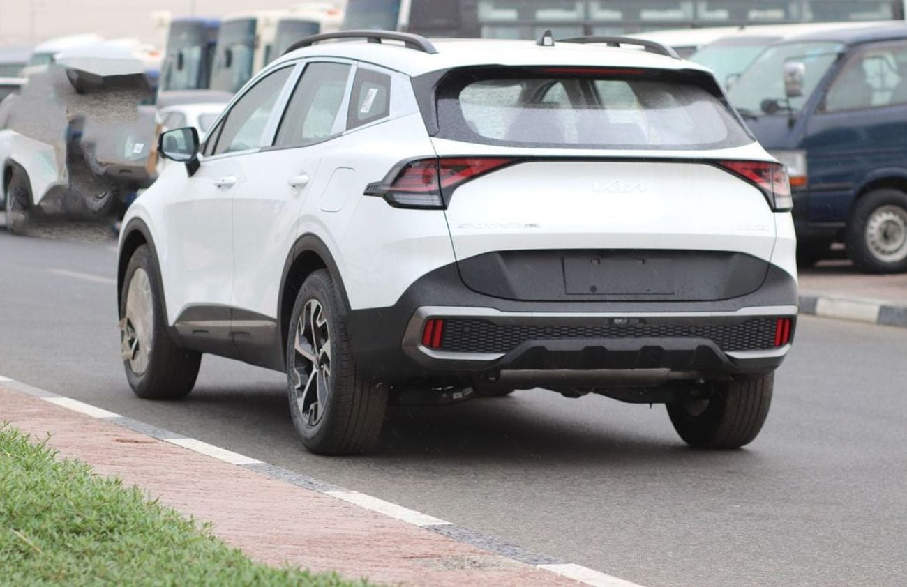 كيا سبورتيج 2.0L HYBRID, KEYLESS ENTRY, PUSH START,LEATHER SEAT, PANORAMIC ROOF, MODEL 2025 CHINA SPECS