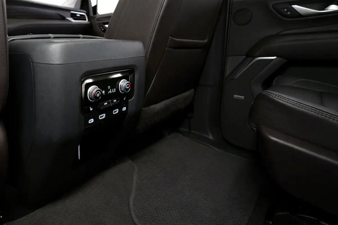 جي أم سي يوكون DENALI 2022GCC UNDER WARRANTY