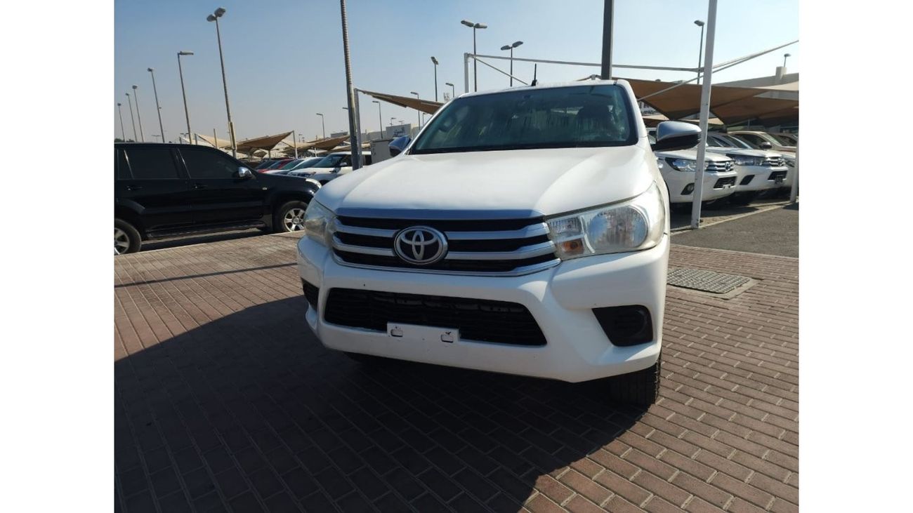 Toyota Hilux DC 2.4L 4WD DIESEL MANUAL TRANSMISSION