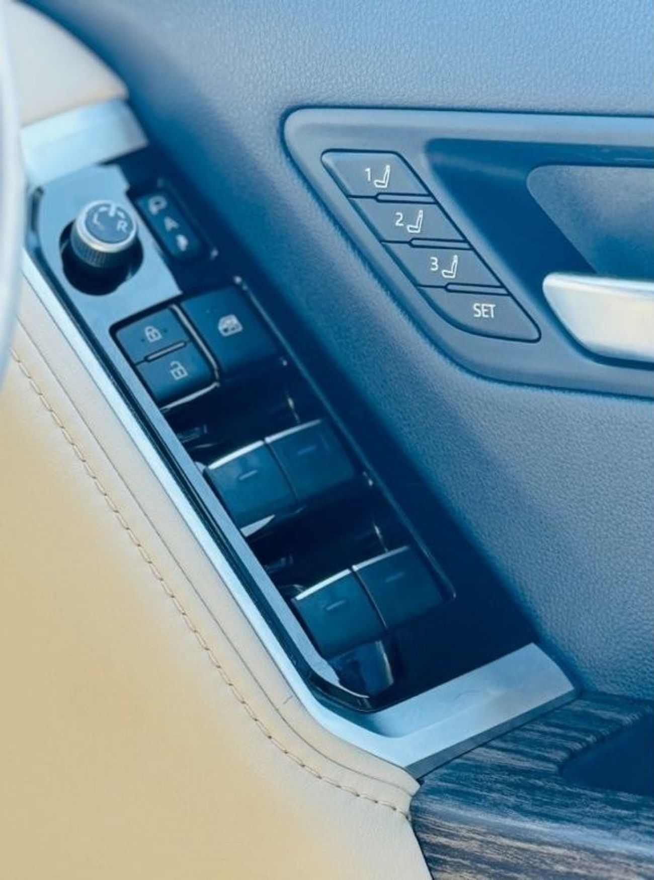 Toyota Land Cruiser Brand new zx top of the range