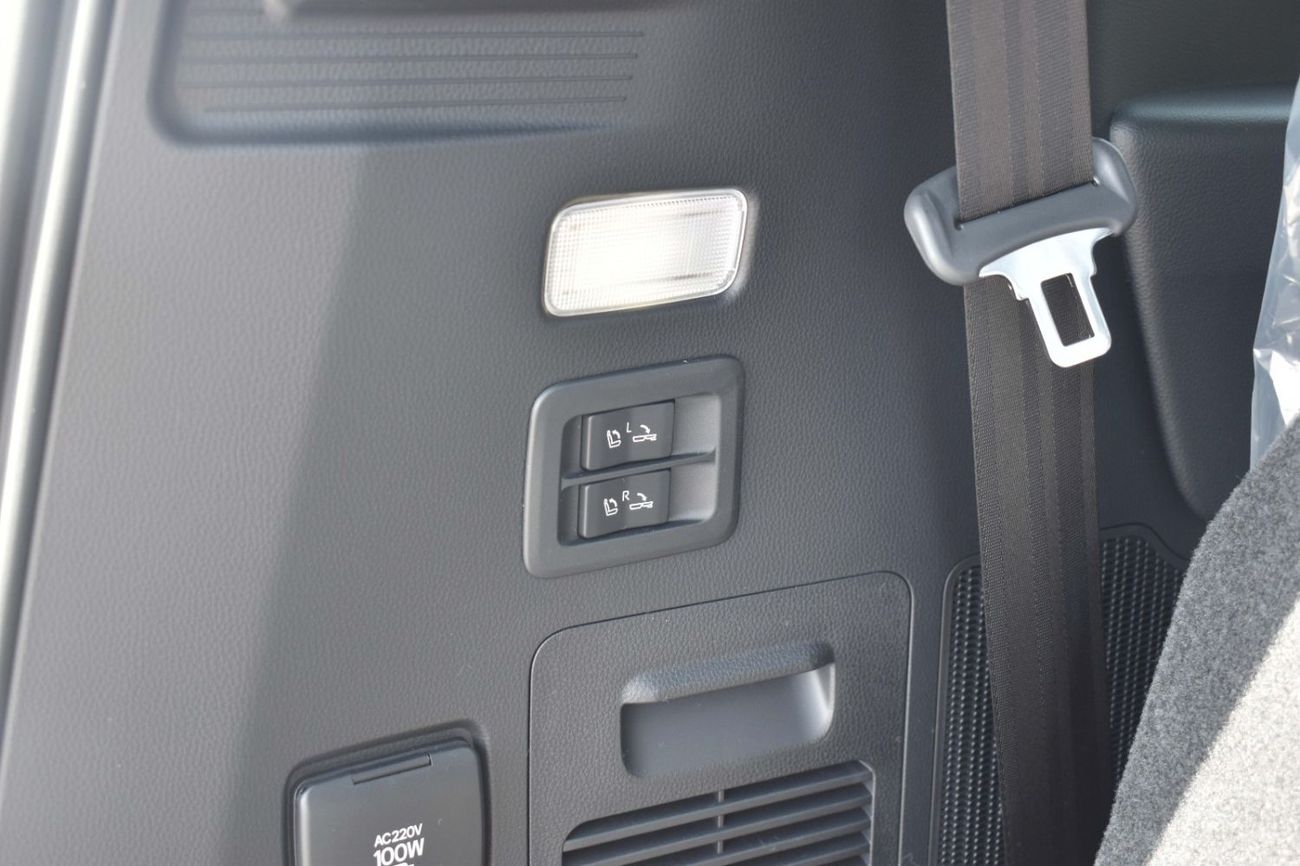 Toyota Land Cruiser GR-S 3.3L