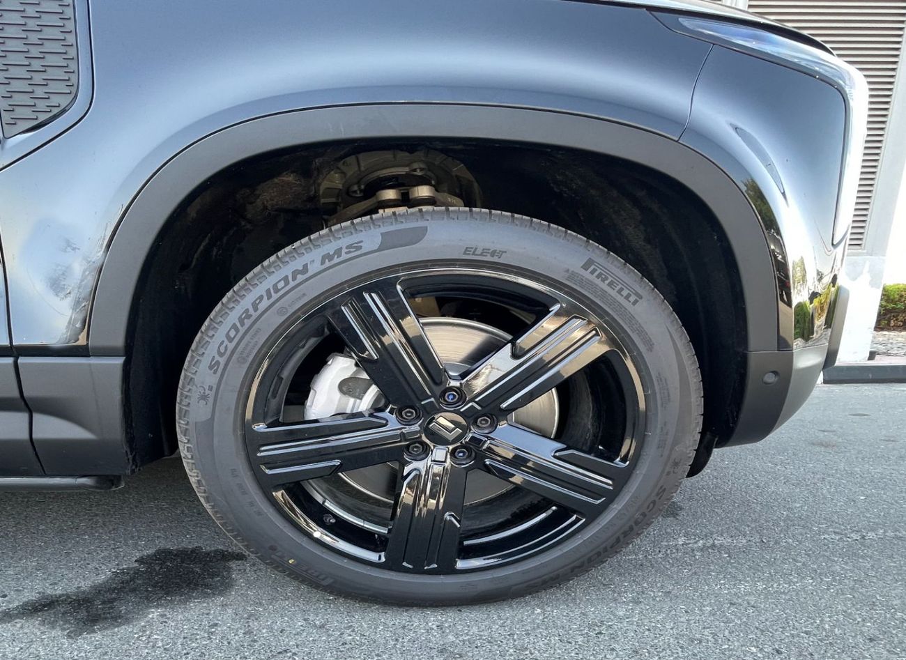 ROX 01 All-Round 7-Seater Long-Range Edition