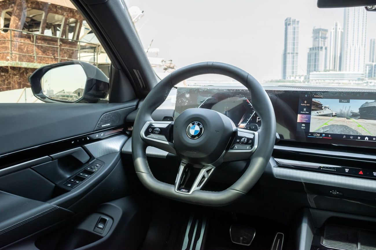 بي أم دبليو 520i M Modern-line