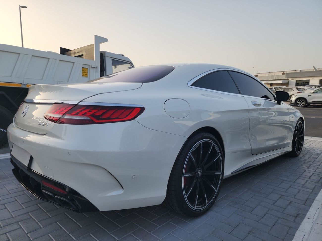 مرسيدس بنز S 500 كوبيه Mercedes AMG S500 Coupe Twin-Turbo 5.5-Liter V8, 4Matic AWD, Converted 2020 AMG S63