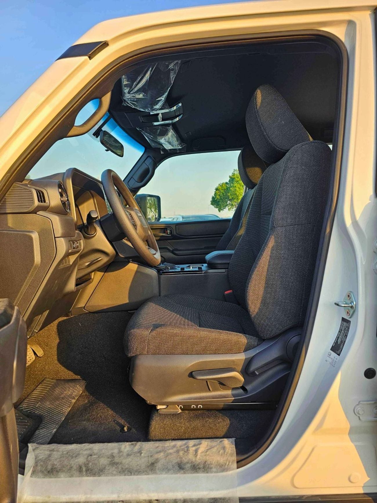 Toyota Prado TX1 LC250 URBAN / 2.4L PETROL 4WD / DVD+CAMERA / COOL BOX / FABRIC SEATS (CODE # PR24U)