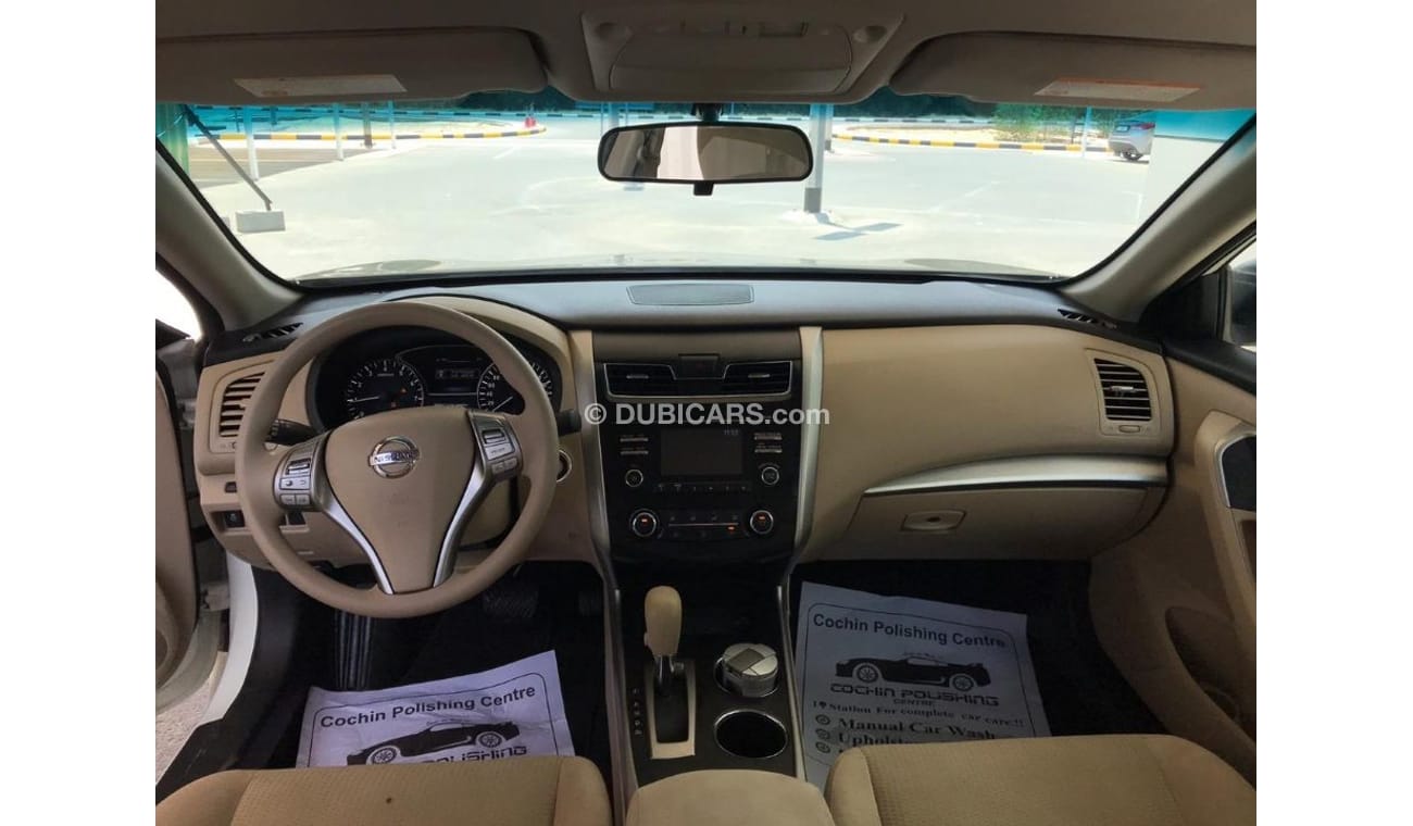 نيسان ألتيما مواصفات خليجي رقم ٢ بدون حوادث بحاله ممتازه