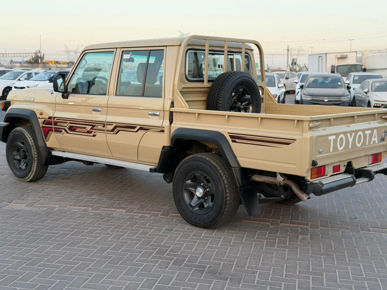 Toyota Land Cruiser Pick Up TOYOTA LAND CRUISER LC79 DC 4.0 MID option  2025
