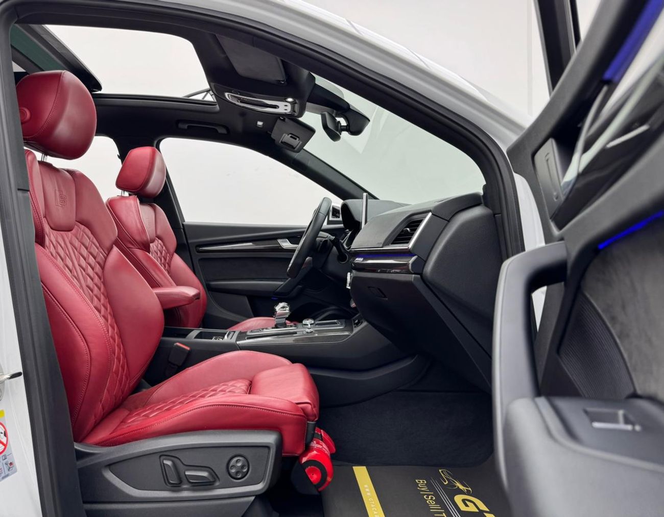 أودي SQ5 TFSI quattro 3.0L  2020 Audi SQ5 Quattro, Full Service History, 1 Year Warranty, Excellent Condition