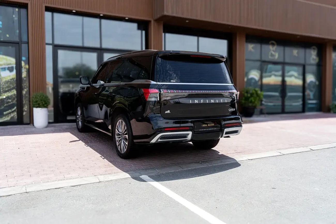 Infiniti QX80 Sensory 8 5.6L Infiniti QX80 2025