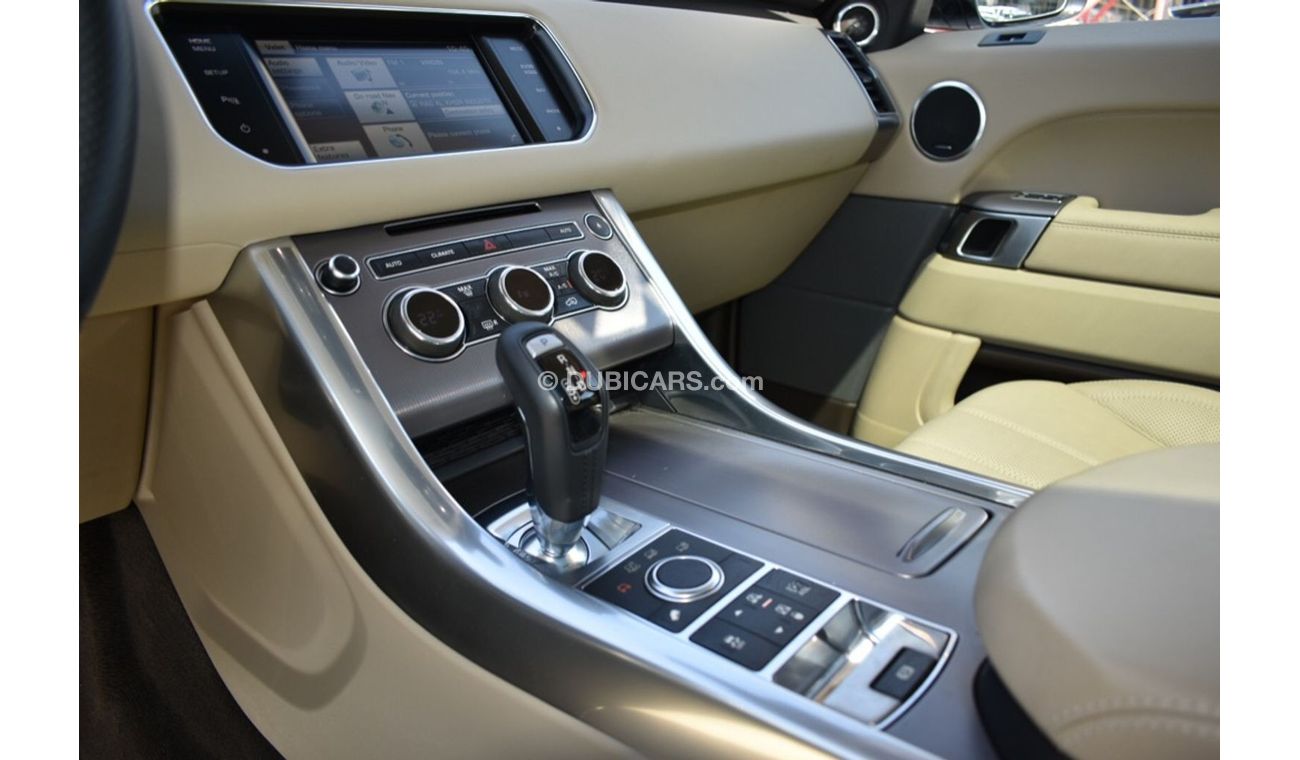 Land Rover Range Rover Sport Range Rover Sport V6  GCC