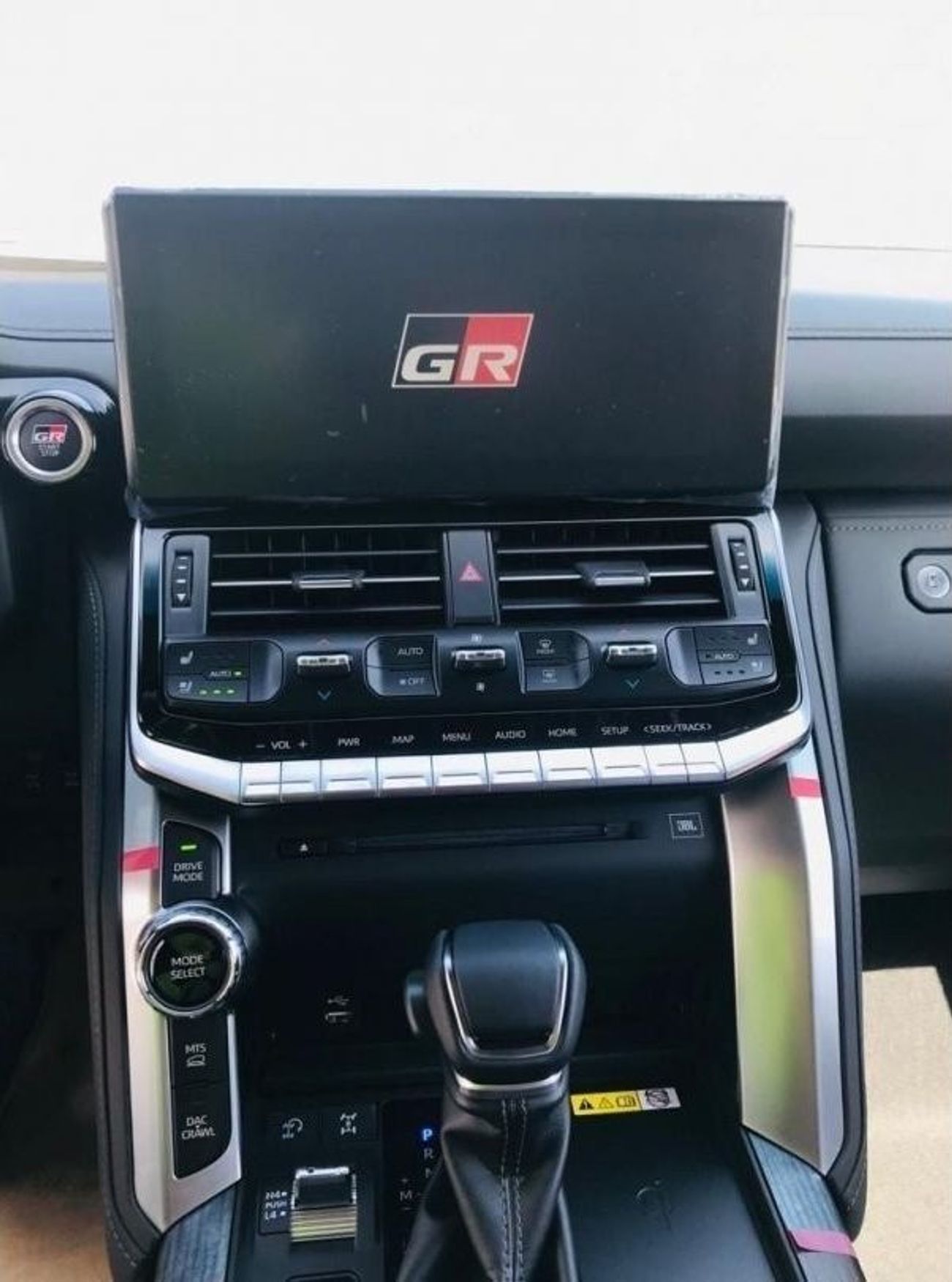 Toyota Land Cruiser TOYOTA LC300 GR SPORT 3.5L TT PETROL 2025 GCC