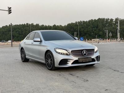 Mercedes-Benz C 300 Premium 2.0L