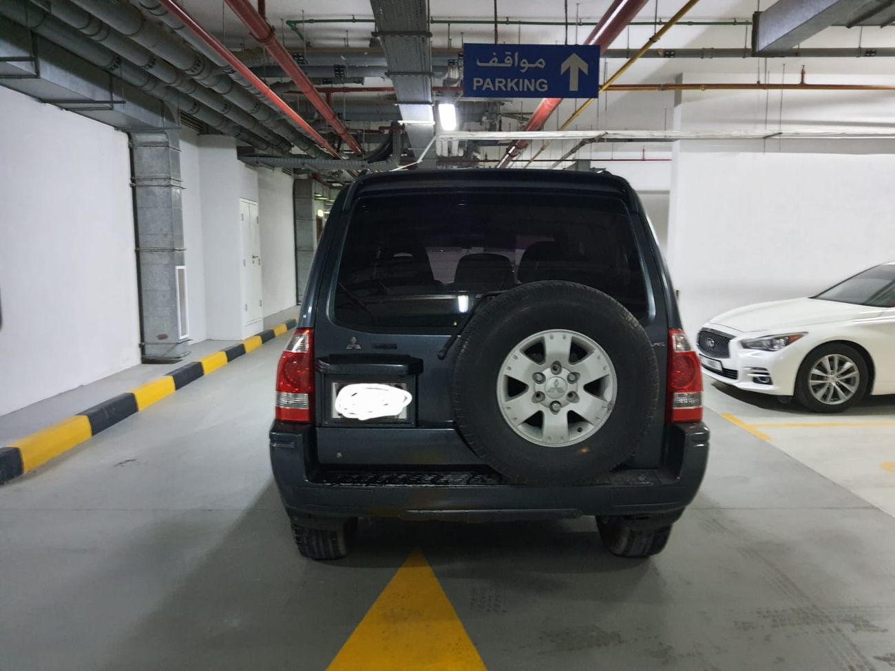 ميتسوبيشي باجيرو GXR