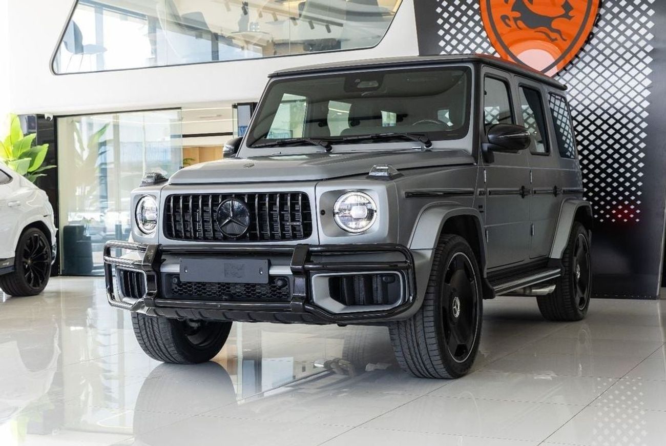 Mercedes-Benz G 63 AMG Mercedes-Benz G 63 AMG - Special Color - Carbon Fiber - 22 Maybach Alloy Wheels  2025 Facelift