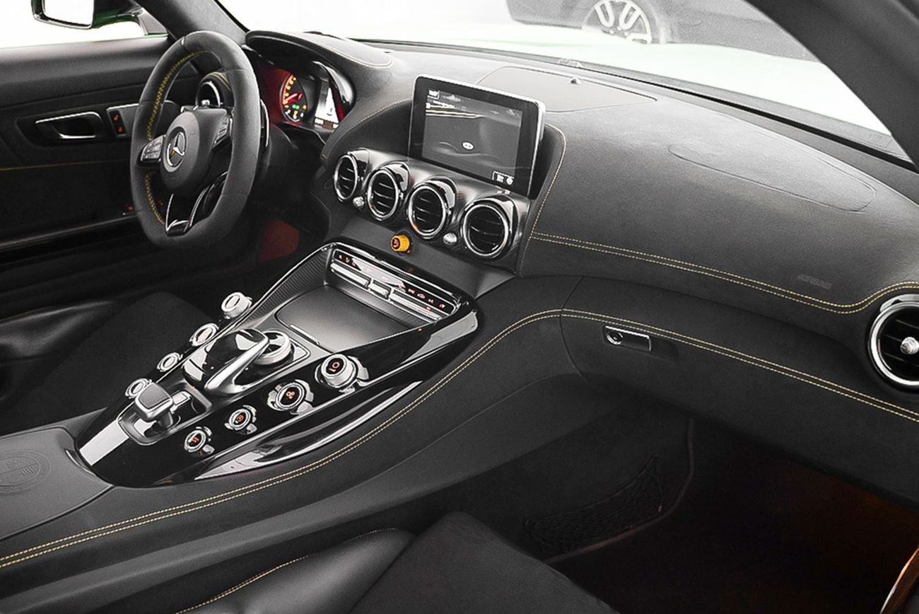 Mercedes-Benz AMG GTR