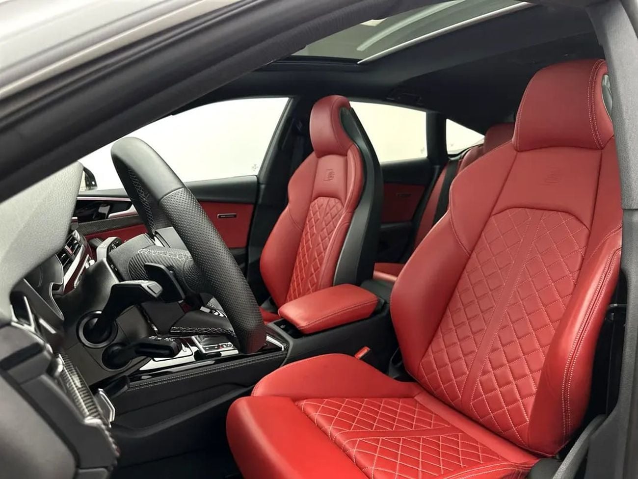 أودي A5 Sportback S line 40 TFSI 190hp Run Out Edition (Ref# 27784)