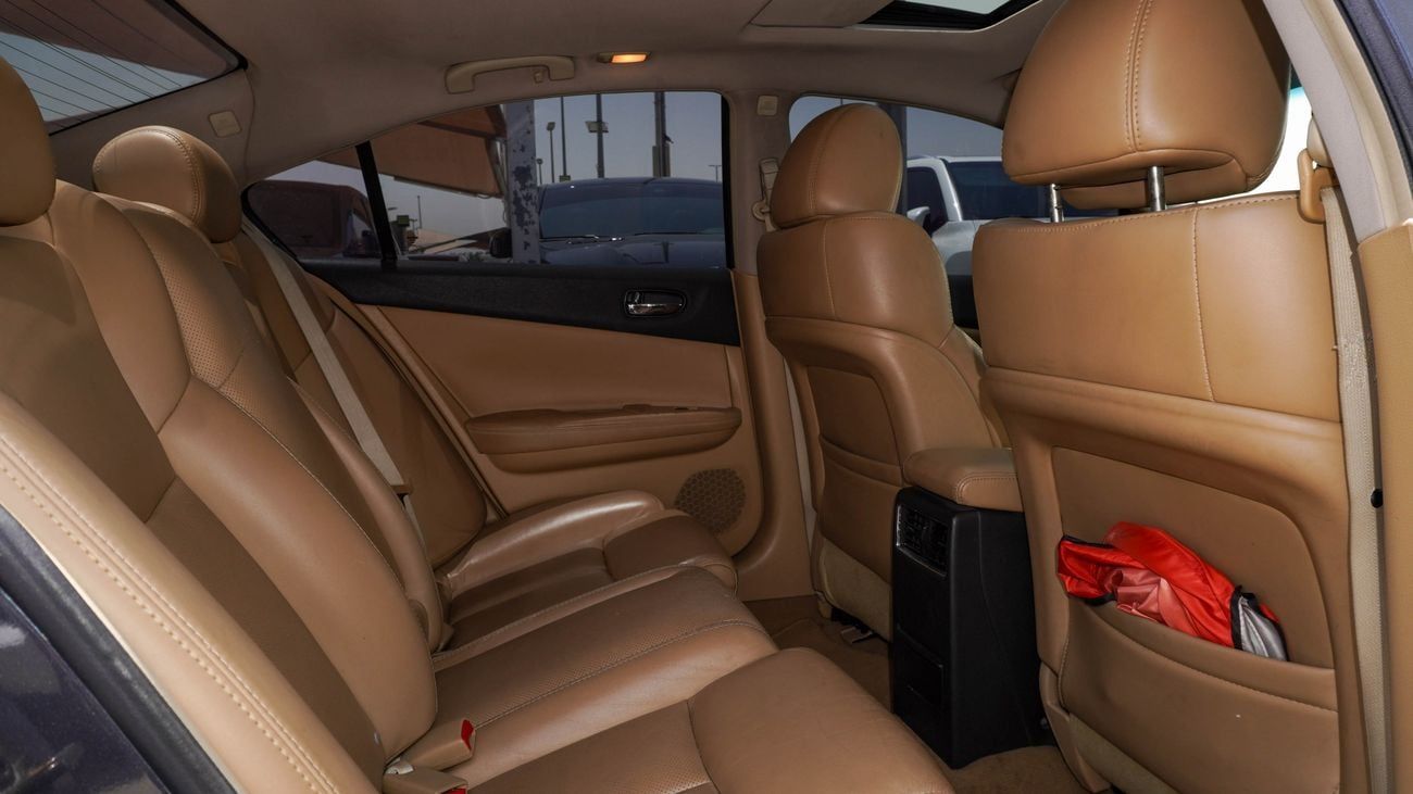 نيسان ماكسيما