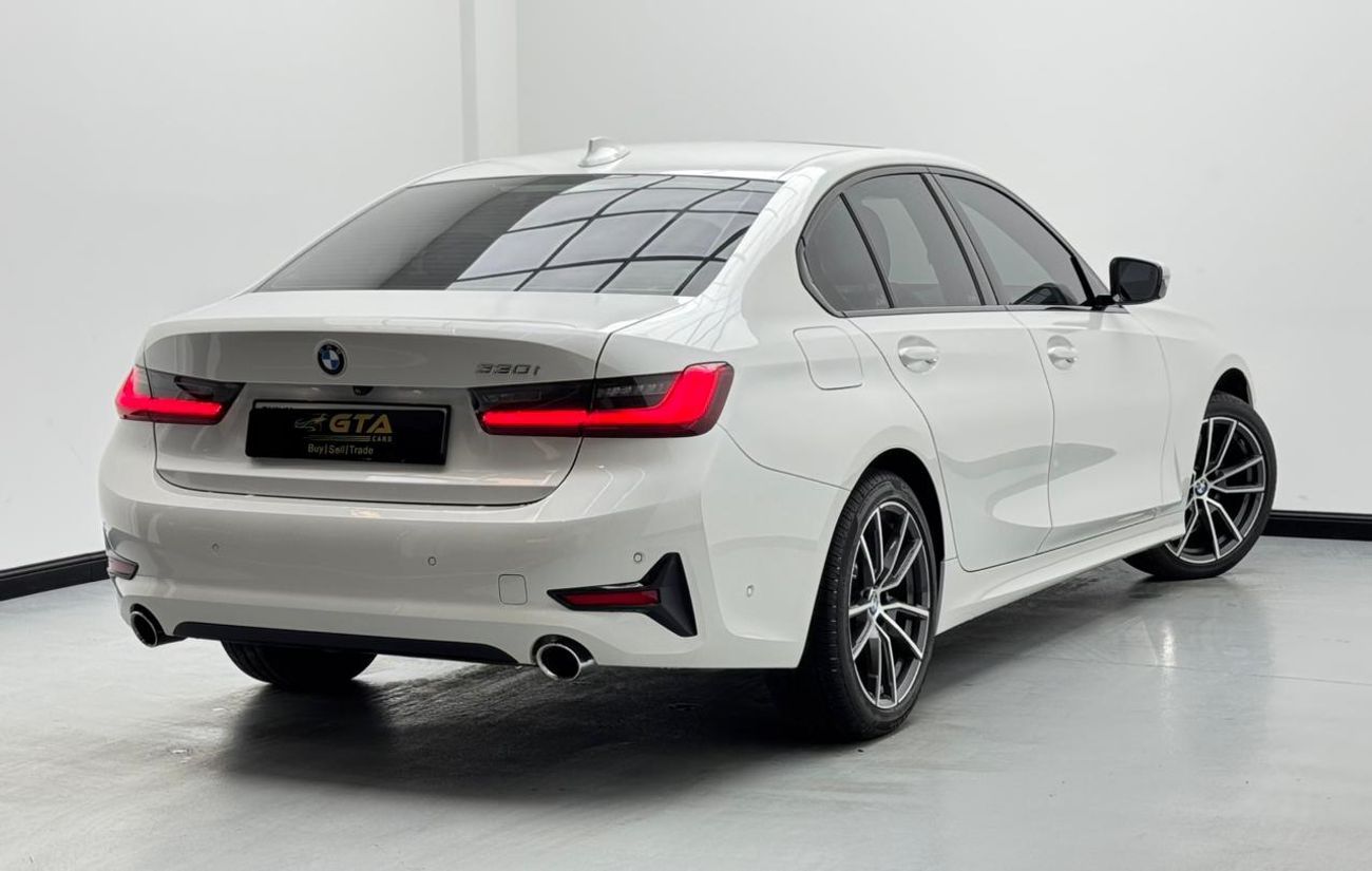 بي أم دبليو 330i Std 2.0L 2019 BMW 330i, BMW Service History, 1 Year Warranty, Excellent Condition, GCC