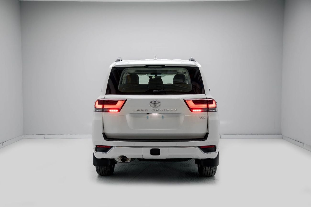 Toyota Land Cruiser VX LC300 4.0L - White Inside Beige | Export Only
