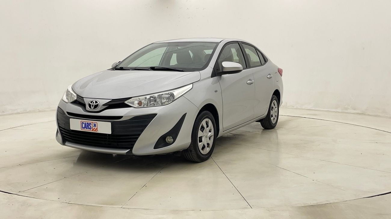 تويوتا يارس SE 1.5 | بدون دفعة مقدمة | اختبار القيادة في المنزل