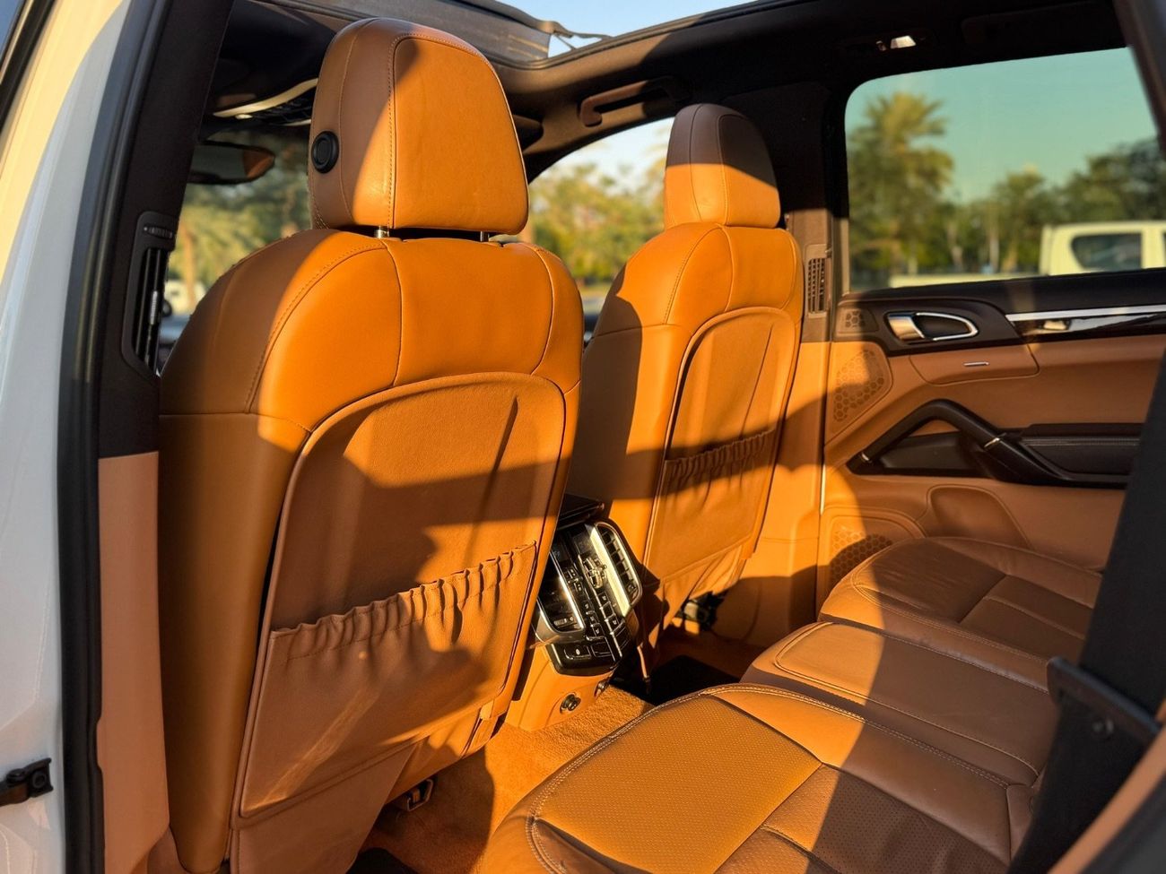 Porsche Cayenne Std 3.6L