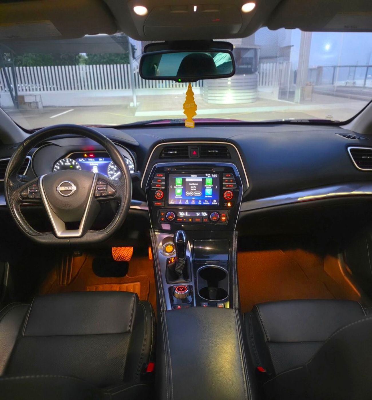 Nissan Maxima