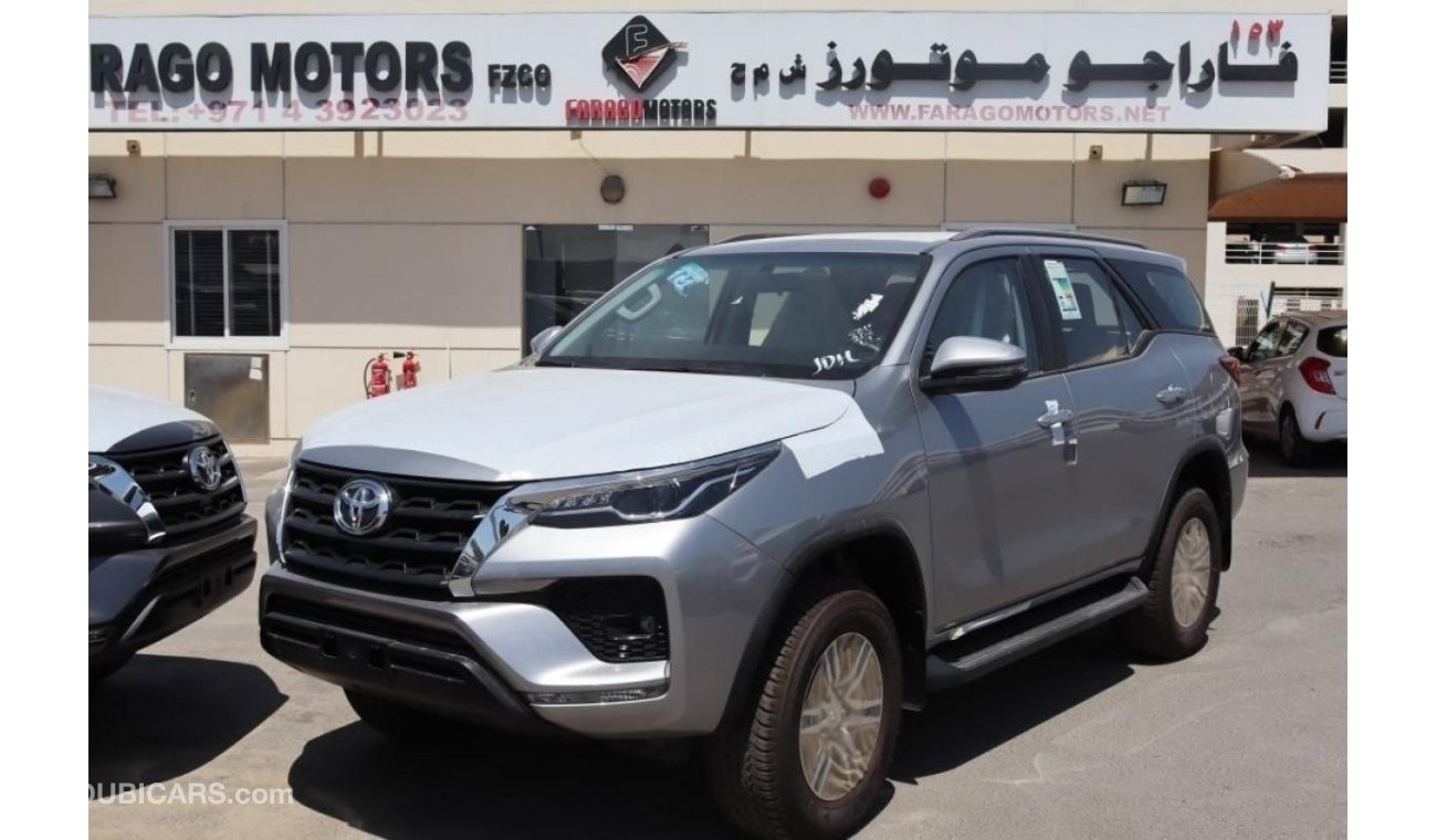 Toyota Fortuner VXR VXR TOYOTA FORTUNER VX 4.0 V6 4X4 7 SEATER