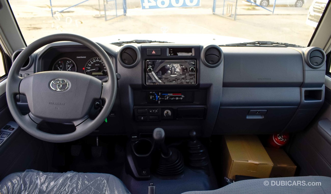Toyota Land Cruiser Pick Up VDJ79 Diesel M/T Double Cabin Pickup