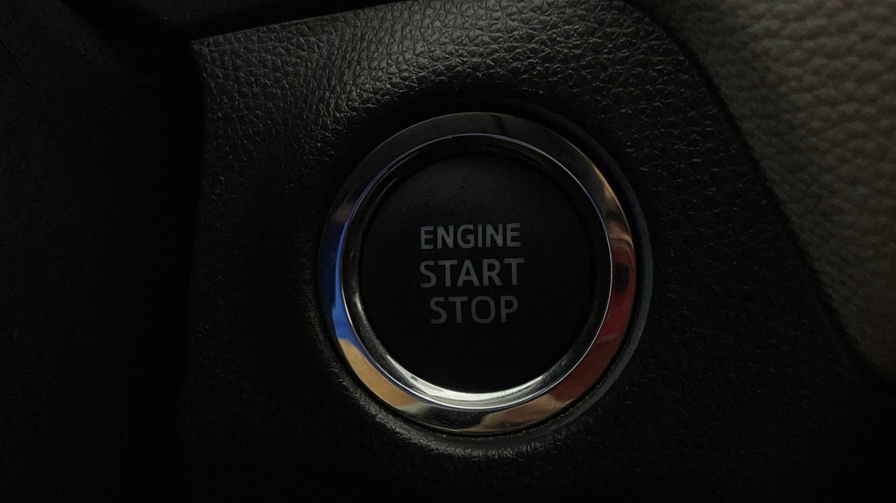 تويوتا راف ٤ ADVENTURE 2.5 | بدون دفعة مقدمة | اختبار القيادة في المنزل