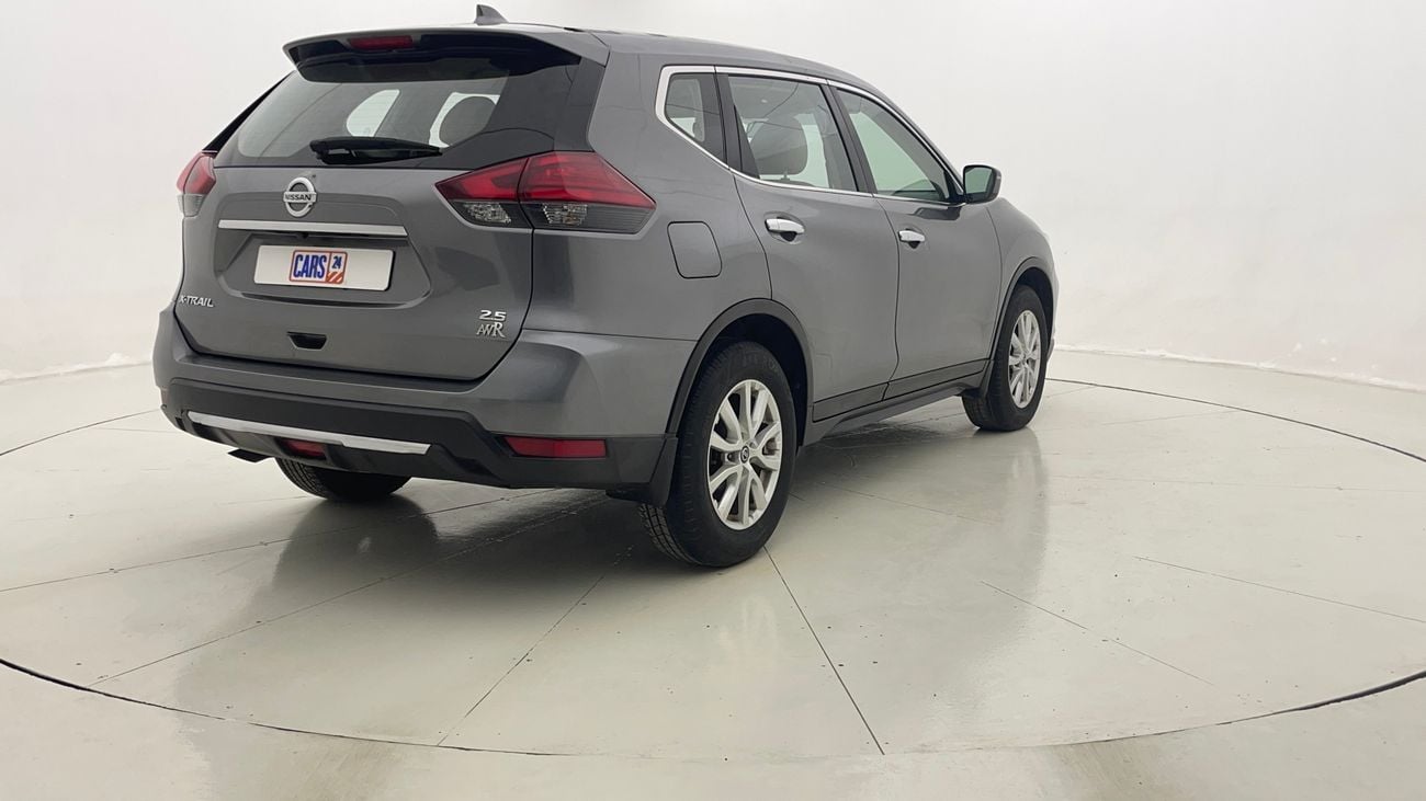 نيسان إكس تريل S 2.5 | بدون دفعة مقدمة | اختبار القيادة في المنزل