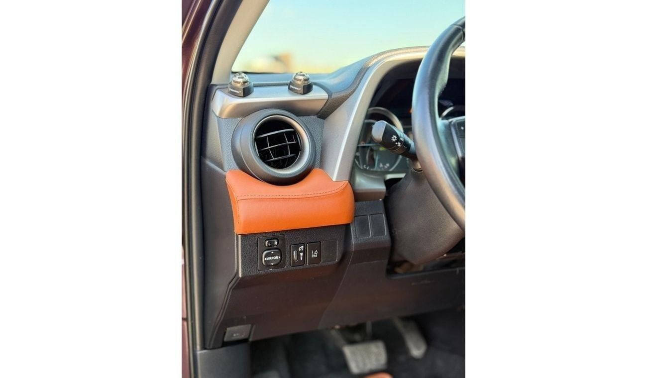 تويوتا راف ٤ Hybrid TOYOTA RAV4  XLE 2.5L