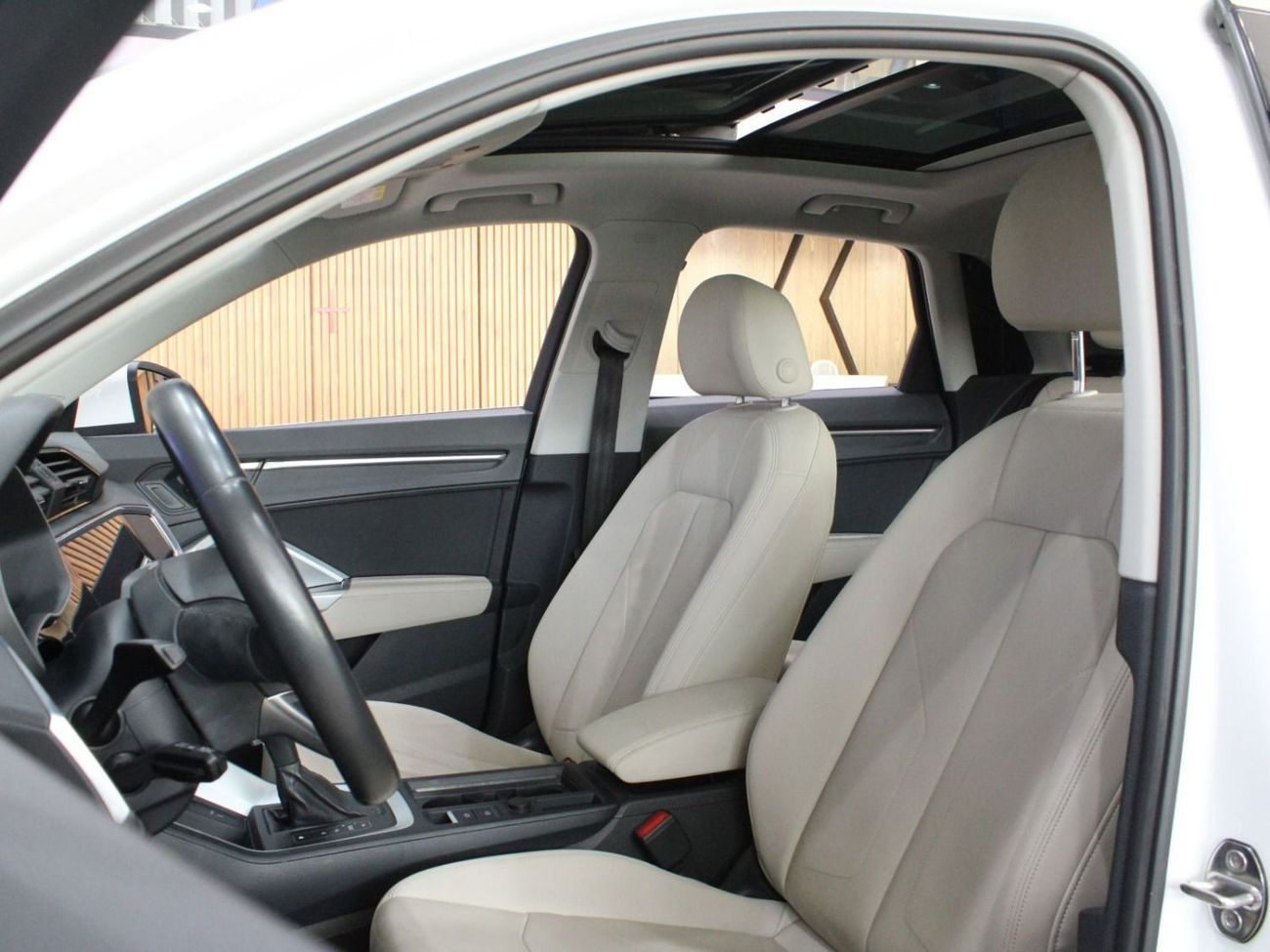 Audi Q3 40 TFSI - S Line | 2023