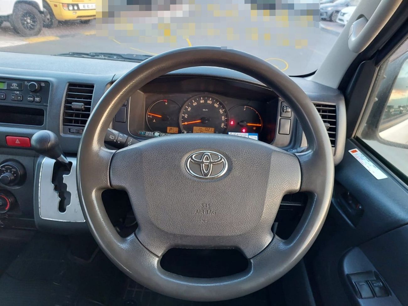 تويوتا هاياس TOYOTA HIACE VAN RHD 2015 MODEL 3.0 L DIESEL AUTOMATIC(PM16208)