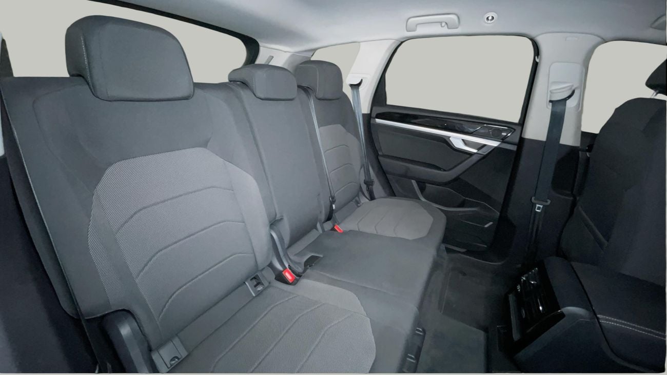 Volkswagen Touareg 2025 | AED 2097/Month | 0 DP | 30 Day Return | Warranty