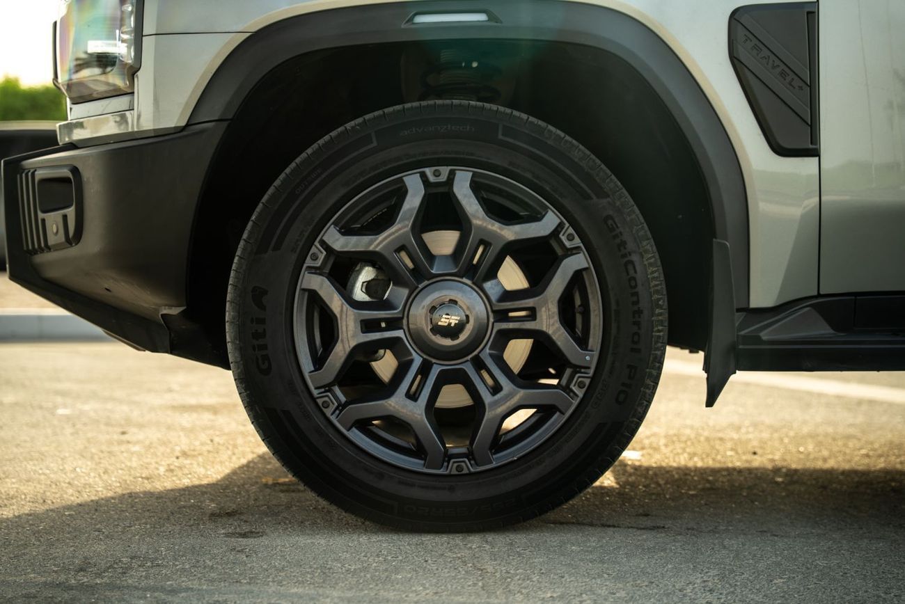 Jetour T2 Luxury 2024 GCC Low Mileage Full Service History 2.0L Turbo 4 Cylinders