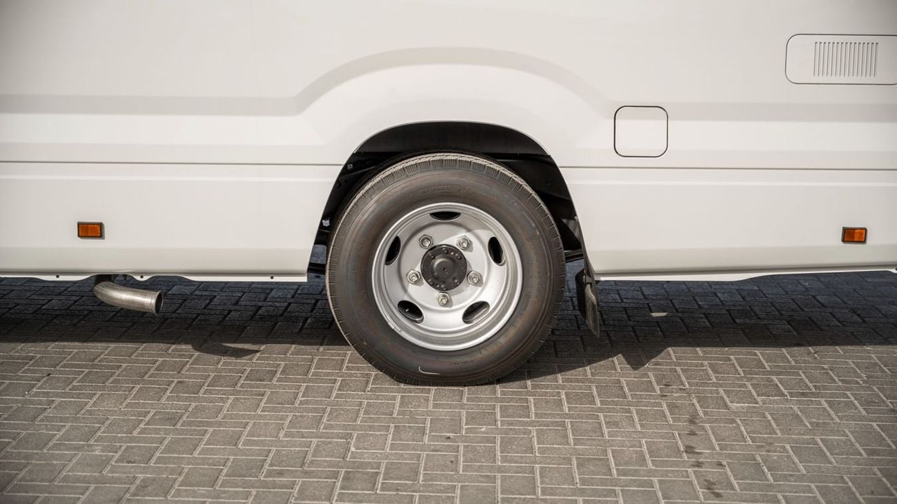 Toyota Coaster TOYOTA COASTER 4.0 DSL MT 23 SEATS -2025YM