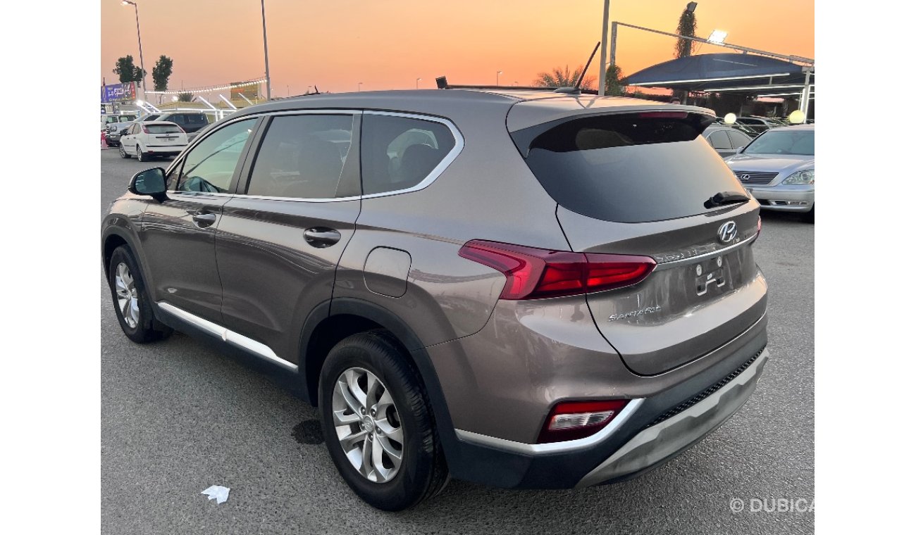 هيونداي سانتا في For sale, a 2019 Santa Fe, customs papers, agency condition, radar and blind spot