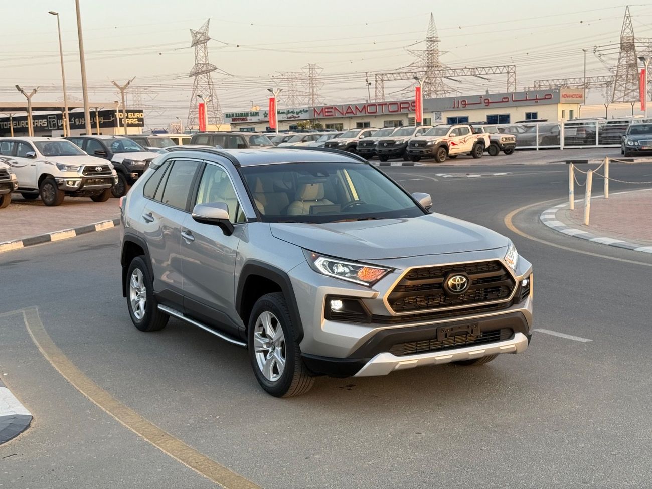 Toyota RAV4 2019 LE KEY START LEATHER SEATS 4WD CANADA SPEC