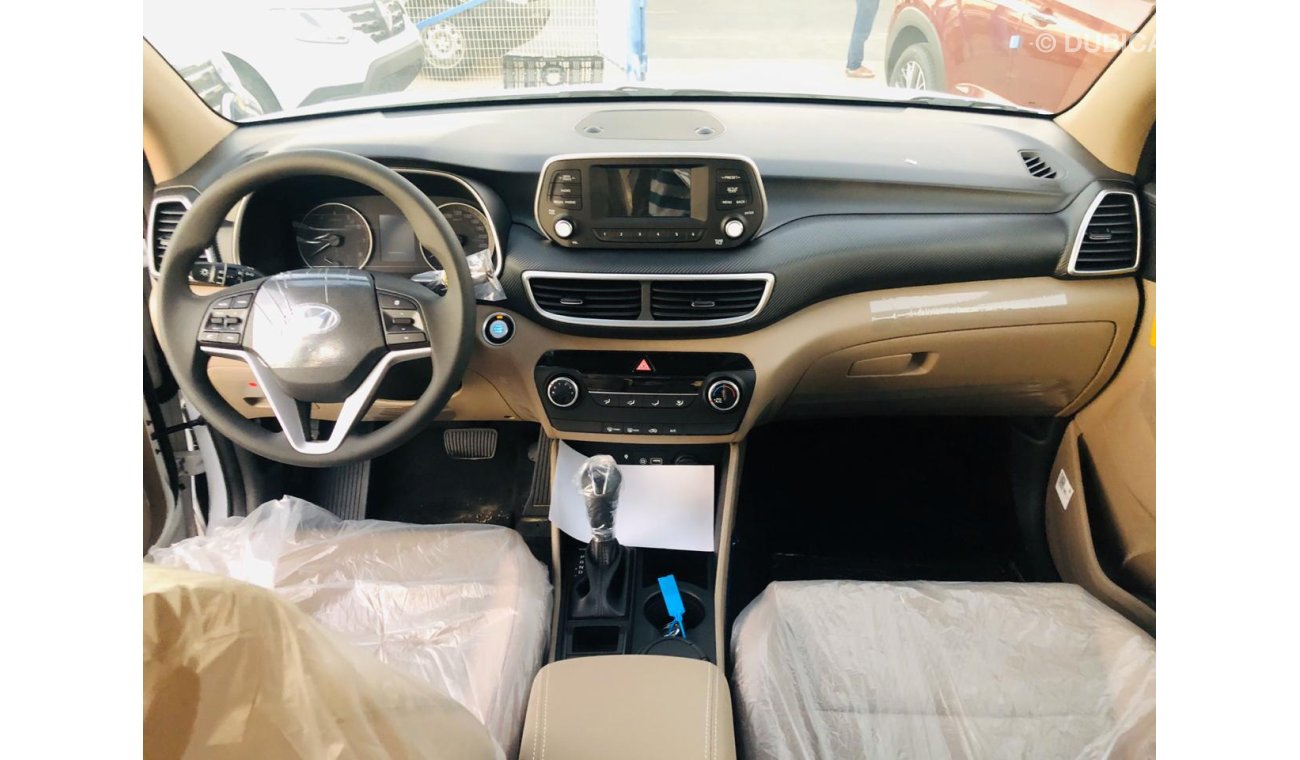 Hyundai Tucson 2.0L, PUSH/START, ALLOY RIMS 18'', 2-POWER SEATS, REAR AC, WIRELESS CHARGER,GLOVES COOL BOX, HTIF3