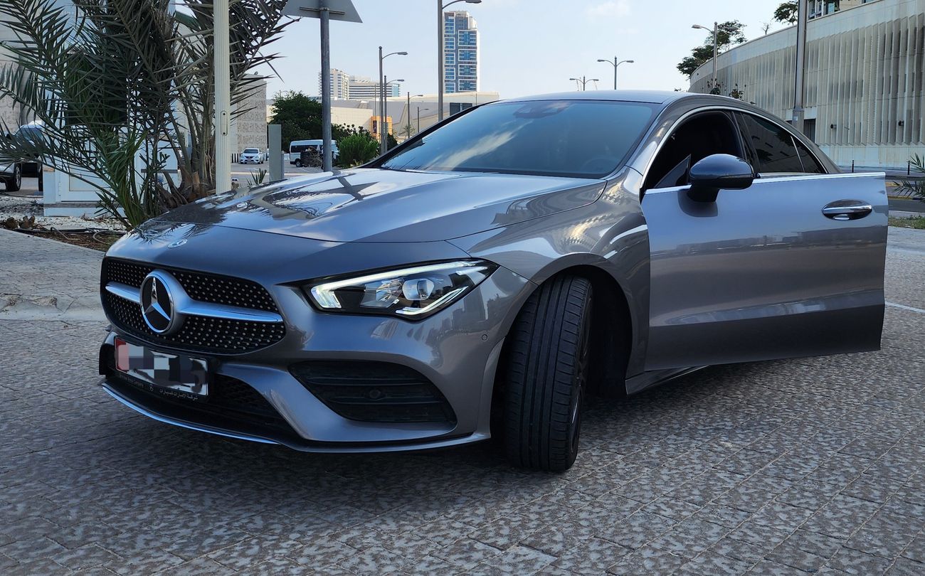 مرسيدس بنز CLA 250 Premium + 2.0L