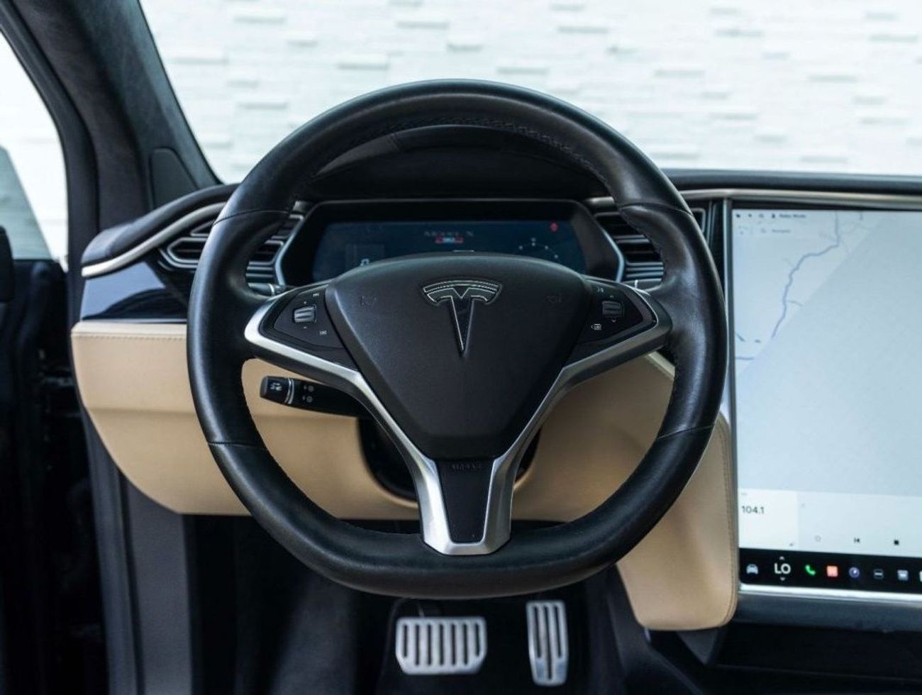 تسلا موديل اكس TESLA MODEL X P 90D LUDICROUS MODE • 7-SEATER • FULLY LOADED • FULL SERVICE TESLA UAE