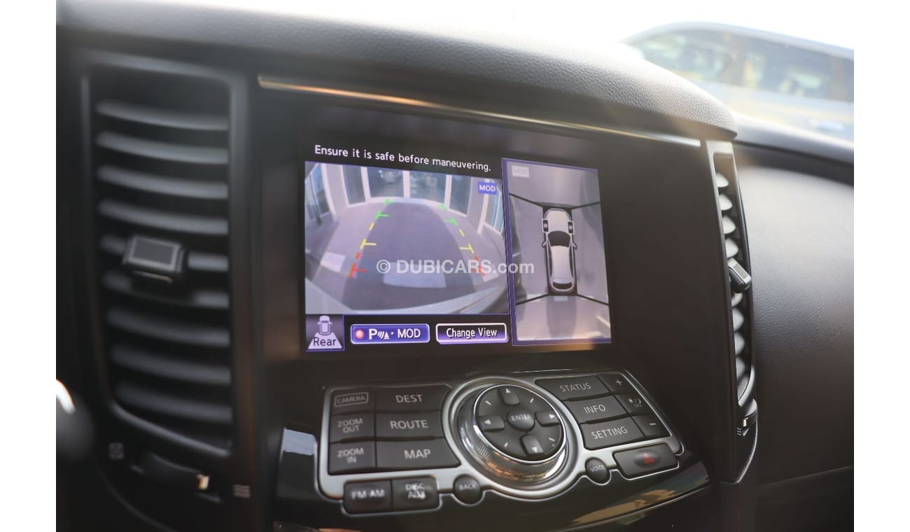 Infiniti QX70 Sport Luxury Infiniti QX70s 2016 GCC